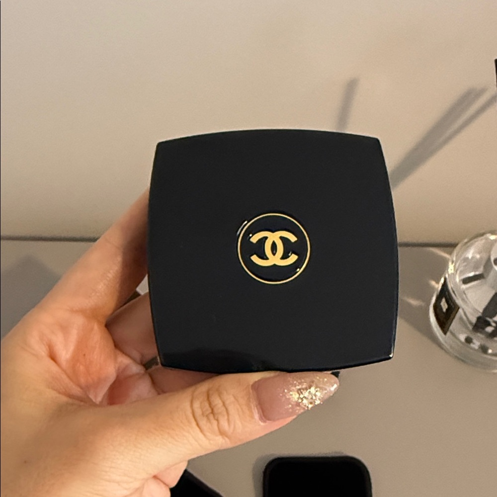 CHANEL 100% AUTHENTIC Illuminating Powder DUO LUMIERE Highlighter Limited - Picture 5 of 9